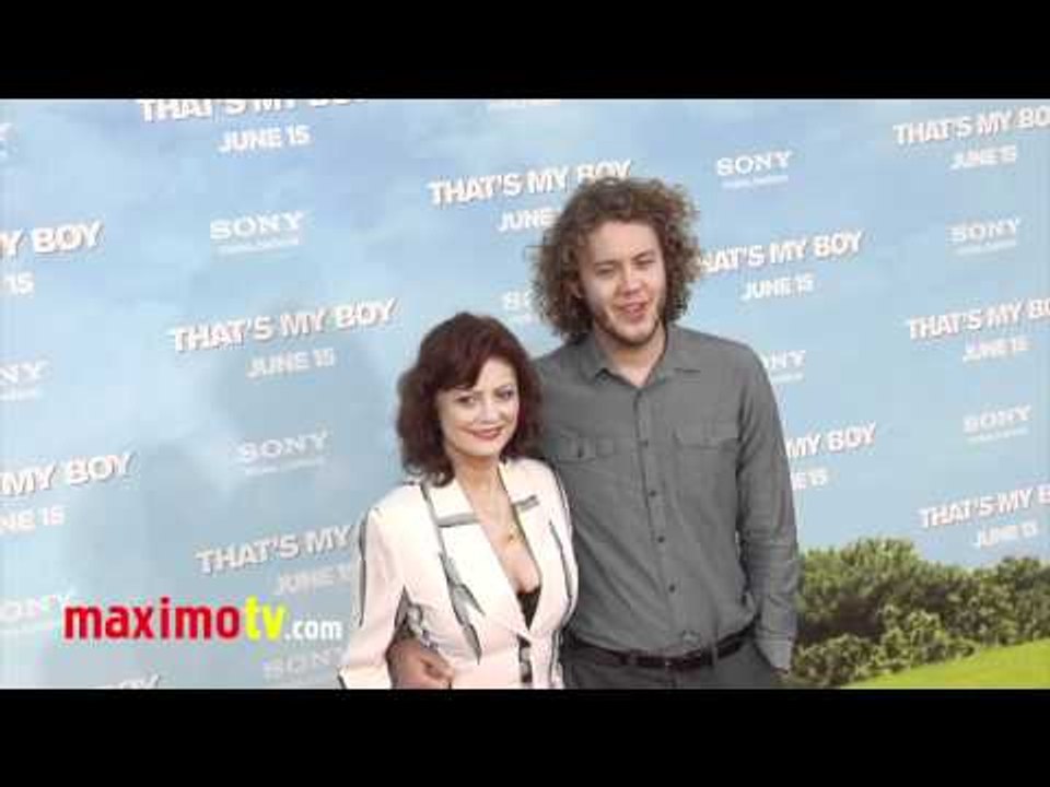 Susan Sarandon "That's My Boy" Premiere Arrivals - MAXIMO TV Red Carpet VIDEO