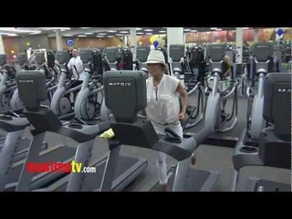 LeAnn Rimes Trying to Do the Running Man in Heels - Exclusive