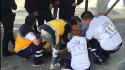 Polisin 'Dur' Ikazına Uymayan Bir Kişi Bacağından Vurularak Yakalandı