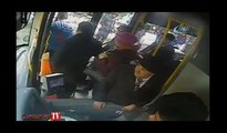 İstanbul'da otobüs şoförüne tekmeli saldırı  kamerada
