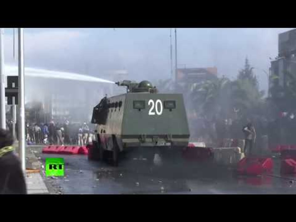 Chilean police disperse May Day demo with water cannon