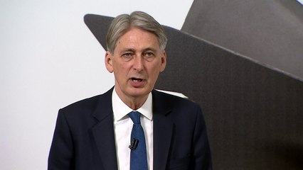 Hammond brands Corbyn economic policies a 'recipe for chaos'