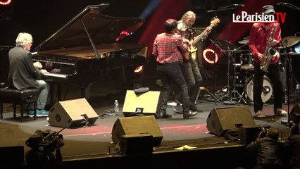 Rassemblement anti-FN à la Philharmonie de Paris