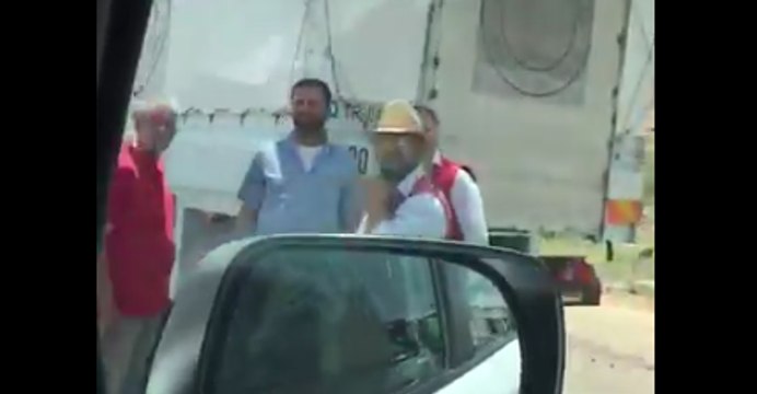 Aid Convoy Arrives to Besieged City of Douma