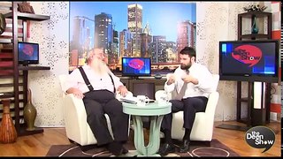 Christian Scholar accepts ISLAM After He found Bible Corrupted - The Deen Show