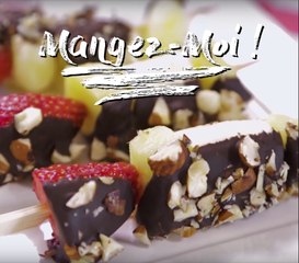 Dégustez des brochettes de fruits : très simples à réaliser !
