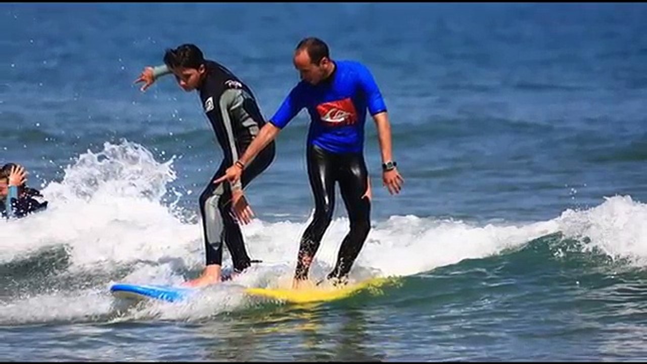 Surfcamp Escuela Cántabra de Surf Quicksilver & Roxy