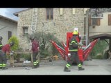 Mecciano di Camerino (MC) - Terremoto, cerchiaggio abitazione privata (03.05.17)
