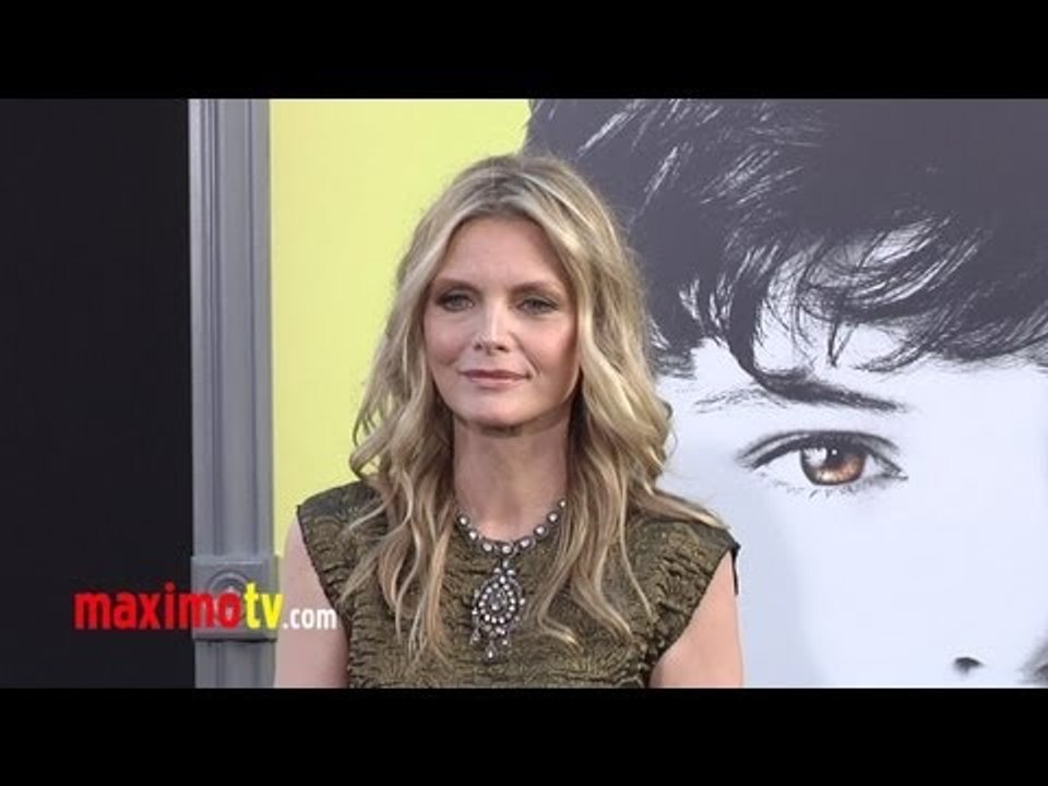 Michelle Pfeiffer "Dark Shadows" Los Angeles Premiere ARRIVALS