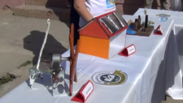 Öğrencilerin Tartışmalı 'Yenilenebilir Enerji' Paneli