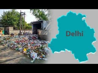 War of brooms : AAP leaders launched 'safai abhiyan' in Delhi