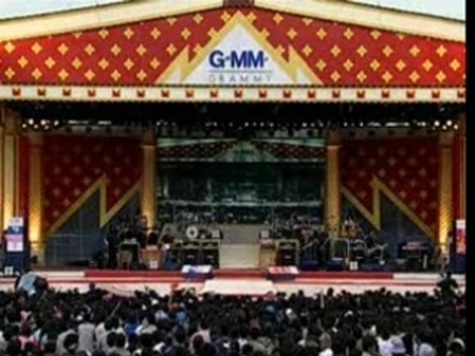 Katreeya - O.K. Naka Live at Sanam Laung Concert