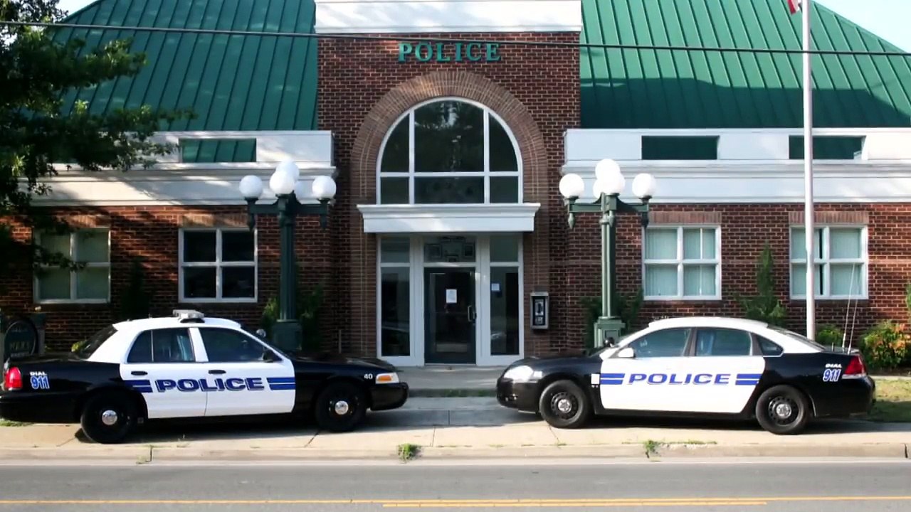 Breezango charge The Usos with multiple crimes in The Fashion Files- SmackDown LIVE, May 2, 2017