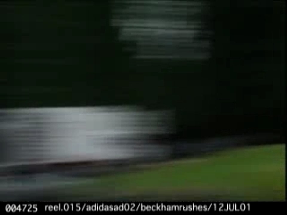 Beckham qui joue au golf !!