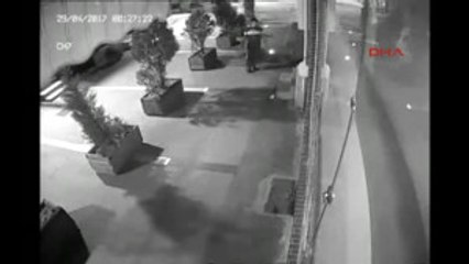 Uşak Azılı Hırsız Güvenlik Kameralarına Takıldı