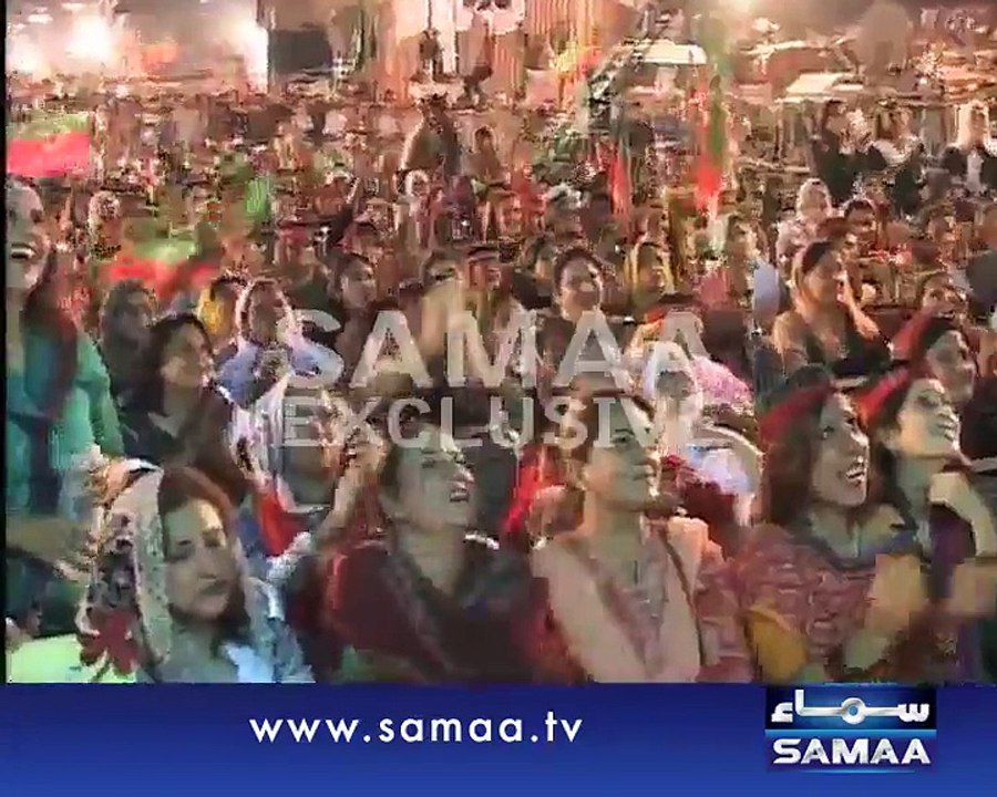 bachay ne Imran Khan k style main speech kar k sub logon ko hiraan kardia