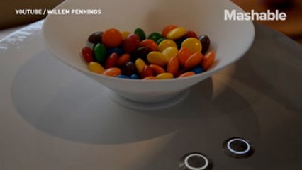 This machine knows how to sort your Skittles by color
