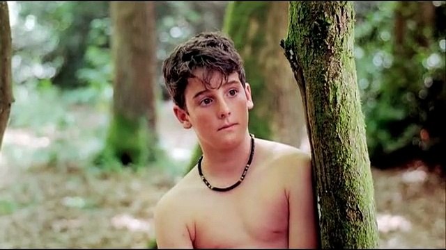 Un Poison Violent / Любовь как яд (2010)