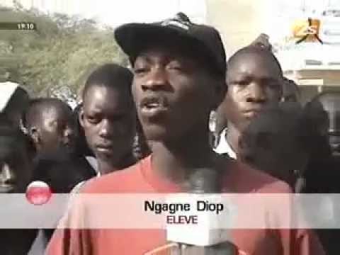 Mardi décrétée journée Morte par les élèves de Saint Louis - 08 Mai 2012