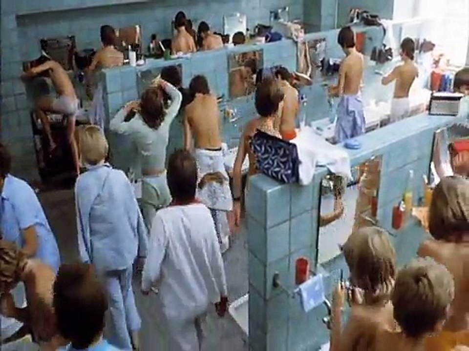 Das fliegende Klassenzimmer / Летающий класс (1973)