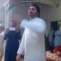 Ali Muhammad Khan Bashed Maulana Fazl-u-rehman??He has no courage to ask nawaz sharif about panama corruption
