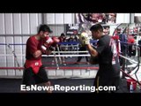 Hector Tanajara working mitts - EsNews Boxing