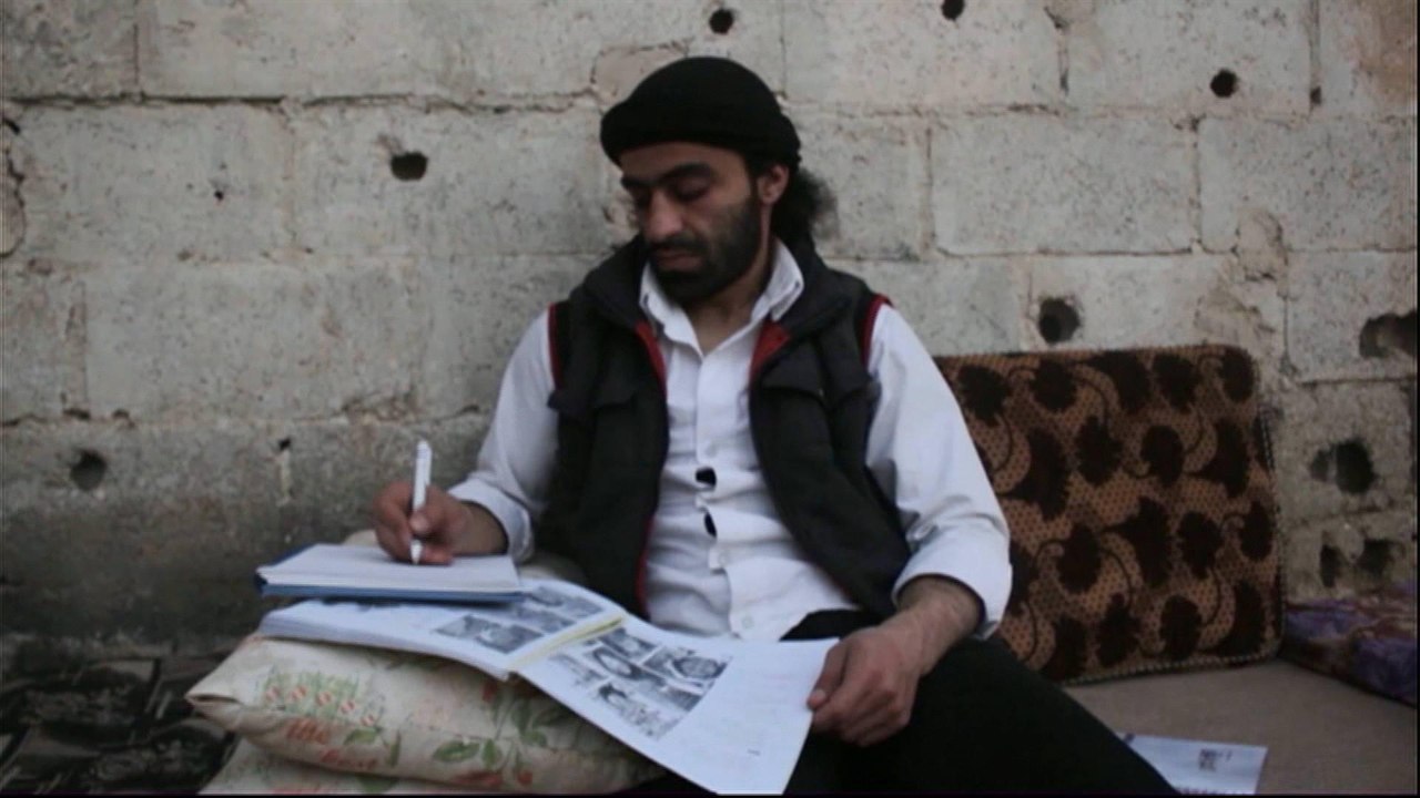 Syria: Residents of besieged Ghouta fear it is time to flee