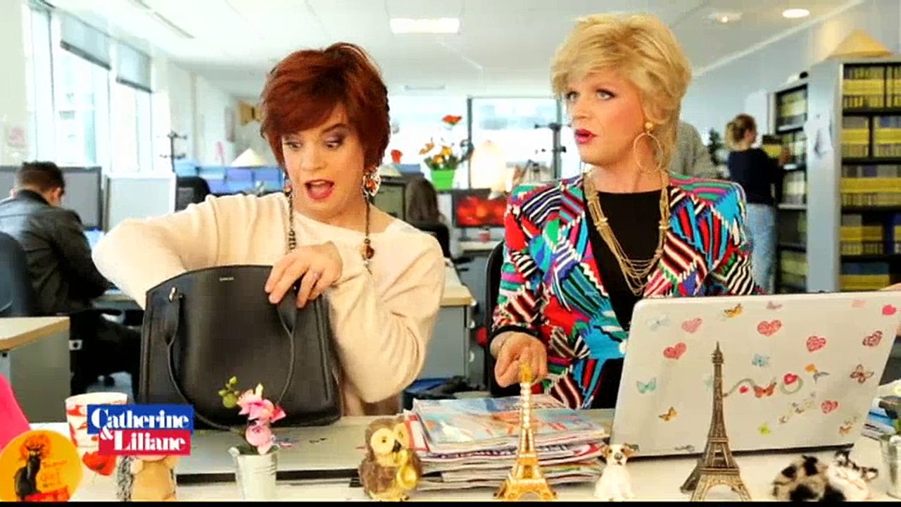 Catherine et Liliane ironisent sur l'affaire de la jeune fille qui promène en laisse un quinquagénaire - Vidéo