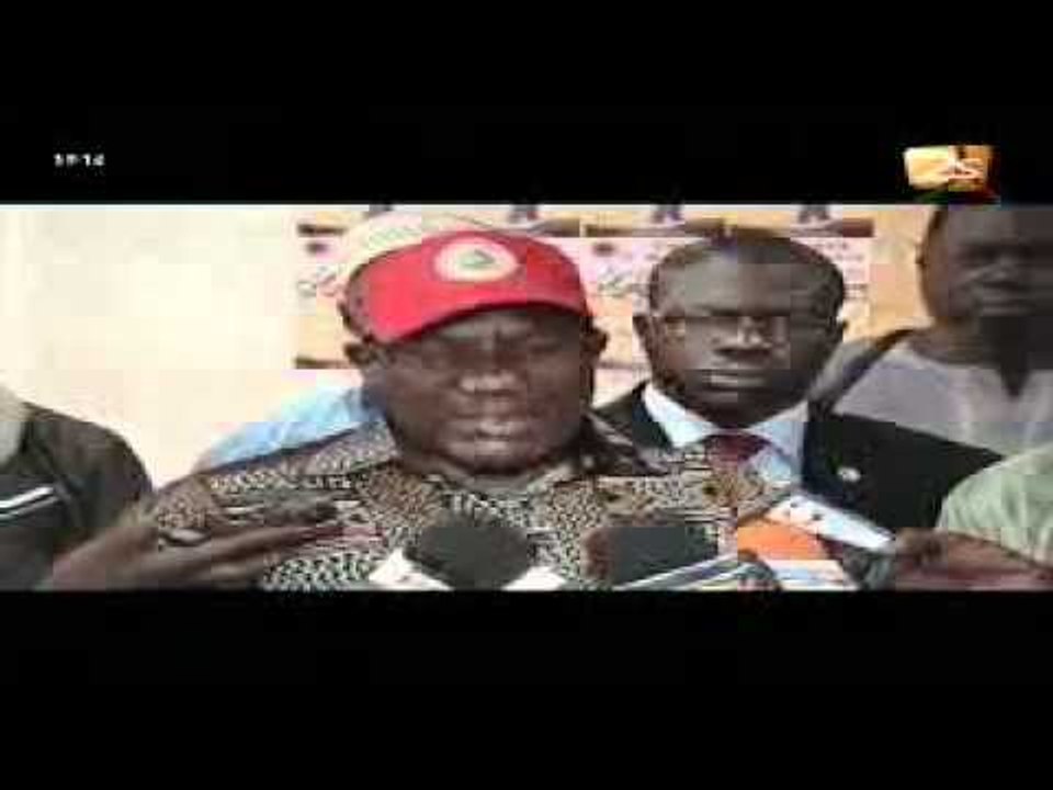 Préparatifs de la journée internationale du travail - Xibaar Yi du 30 avril 2012