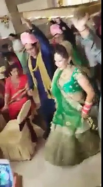 shaadi parti super dance girls acting