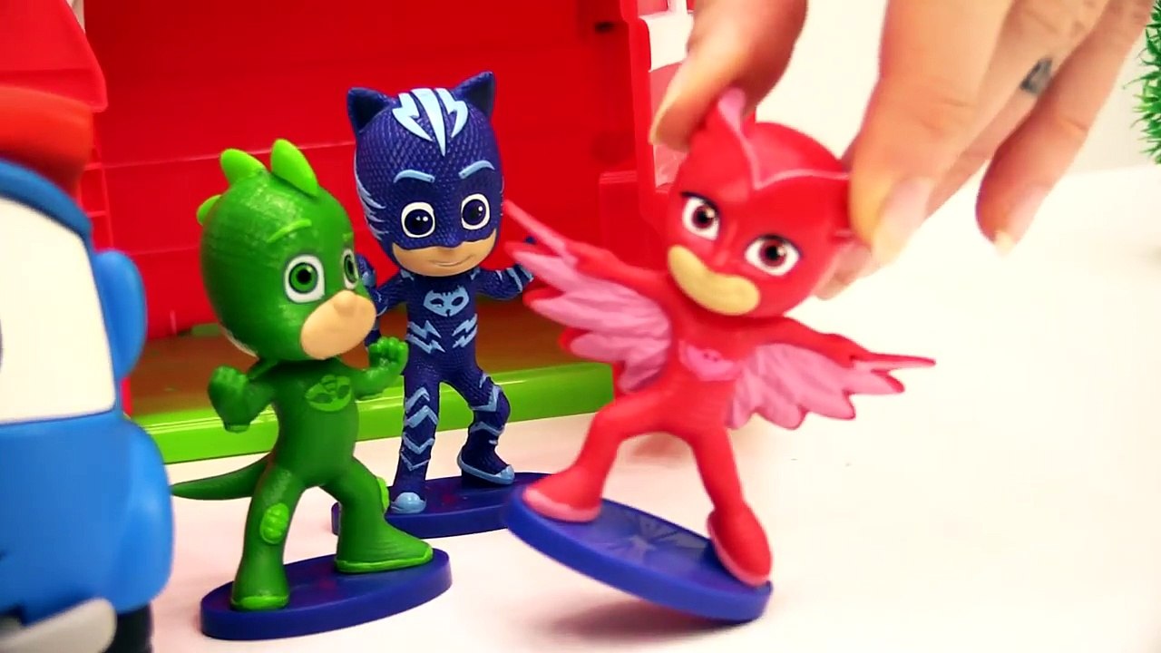 #türkçeizle.Leo Junior ve Pijamaskeliler oyuncakları  kurtarıyor.#erkekçocukvideoları - YouTube