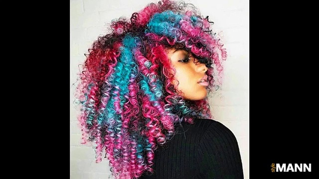 55 Jaw-Dropping Long Curly Hairstyles Adding Style to Your Ringlets