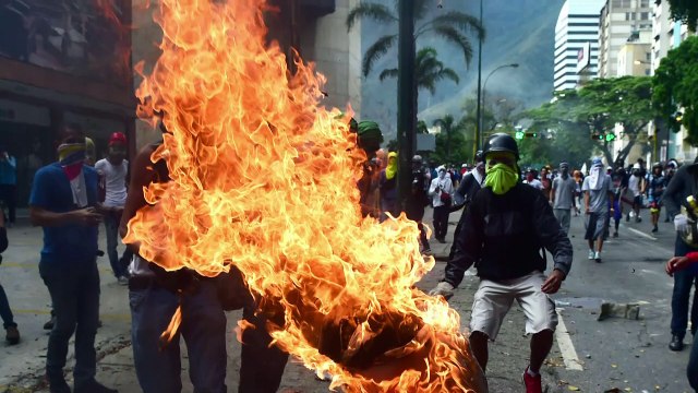 Venezuela: nombreux blessés parmi les manifestants anti-Maduro