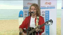 Manel Navarro se despide de España y parte a Eurovisión