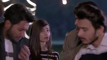 Quetta peoples are dubbing in thailand  boy cricket lovers