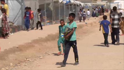 الفقر يدفع نازحي الموصل لبيع المساعدات الغذائية