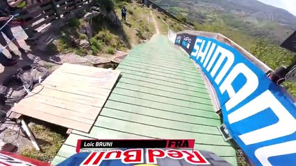 HI-SPEED Loic Bruni in Lourdes - 2017 UCI World Cup - Qualification run