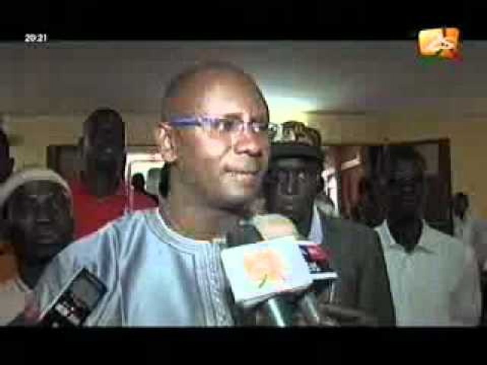 Beno Bokk guiss guiss va investir ses candidats - Jt français du 27 avril 2012