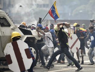 Les manifestants anti-Maduro restent mobilisés au Venezuela