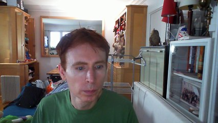 Wiwi égratigne "une russe à Paris" d'Eugénie