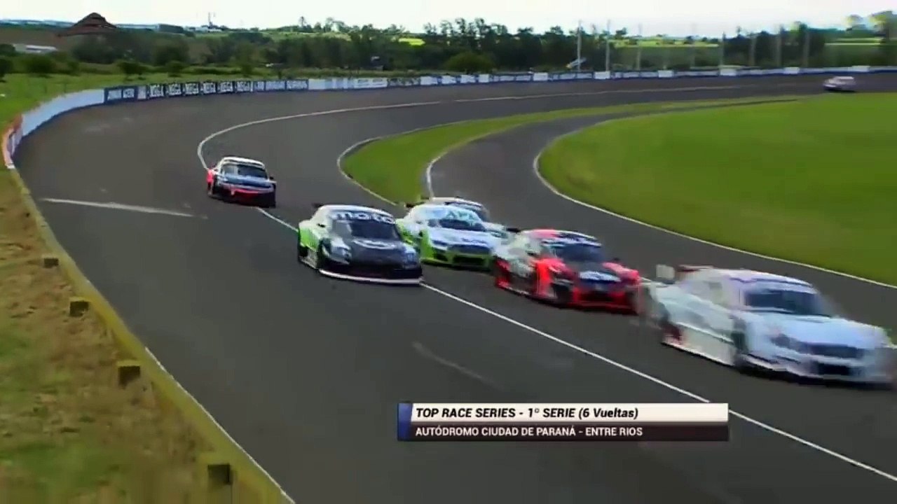 Top Race Series 2017. Race 1 Autódromo Ciudad de Paraná. Crash