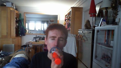 Wiwi égratigne "everyday" d'Ariana Grande & Future