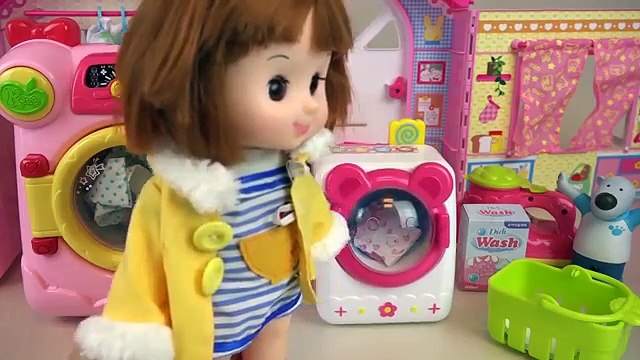 Baby doll and washing machine toys play