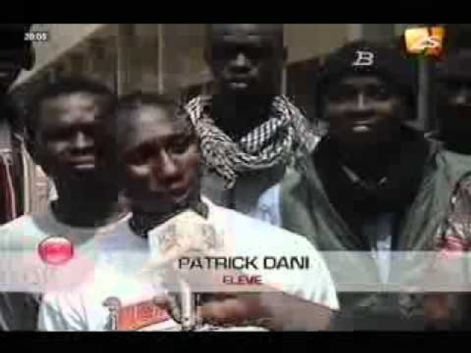 Les éleves de St louis exigent une même date pour les examens  - Jt français du 27 avril 2012