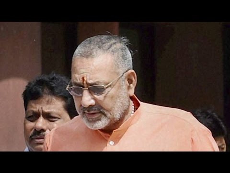 Union Minister Giriraj Singh denies metting PM
