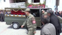 İntihar Eden Sıhhiye Onbaşı Memleketi Malatya'da Toprağa Verildi