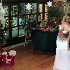 Awesome belly dance
