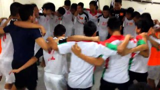 U19 Việt Nam hát mừng chiến thắng trong phòng thay đồ