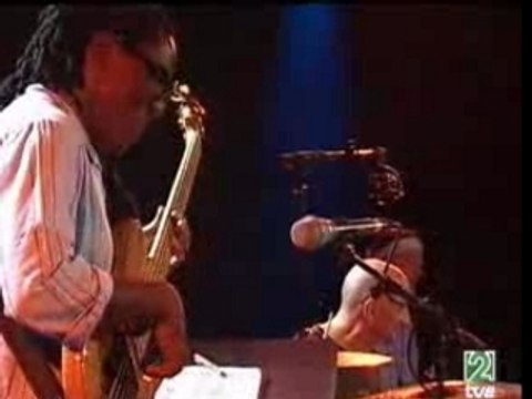 Mike stern, bill evans, richard bona(part2) jazzvitoria2005