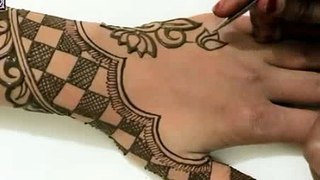 Beautiful amazing mehndi design